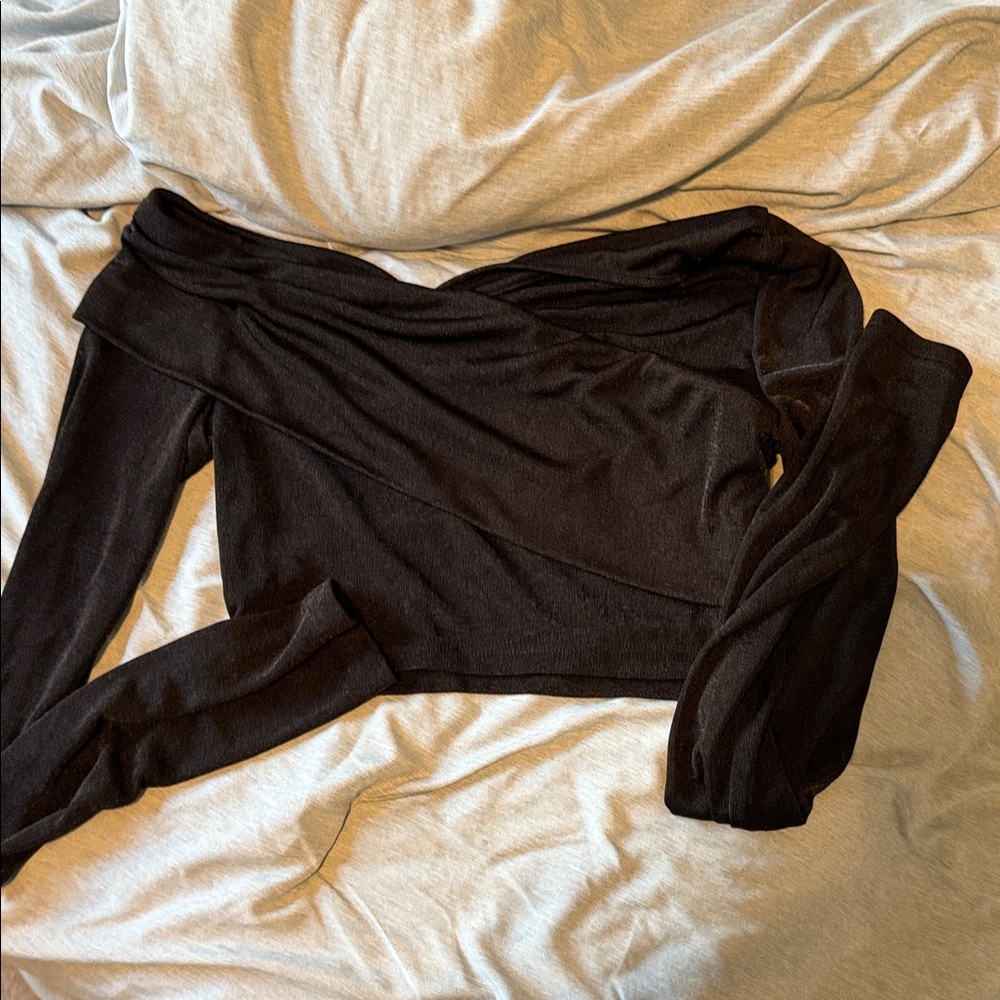 Cider Elegant Black Knit Top